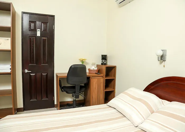 Hotel Robledal
