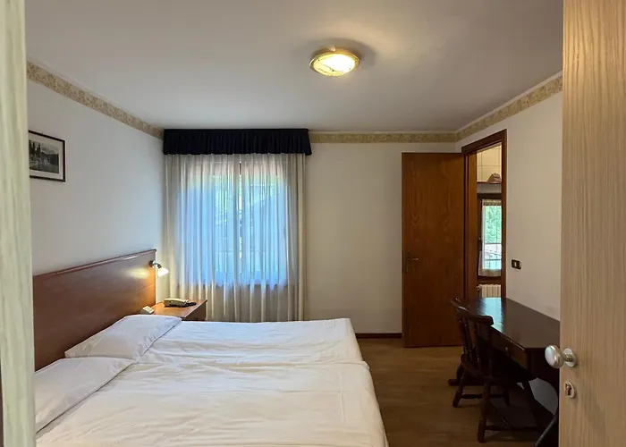 Single Rooms