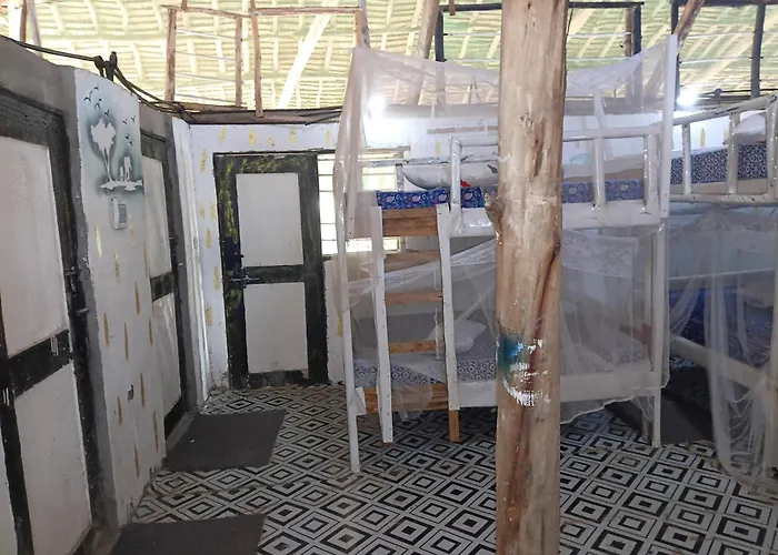 Baba Lao Beach Hostel