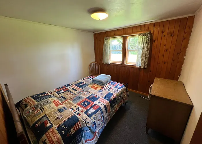 Papins Resort Cabin #1