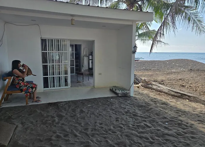 Wyn Casa Bay