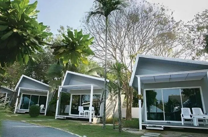 Baan Koh Mak