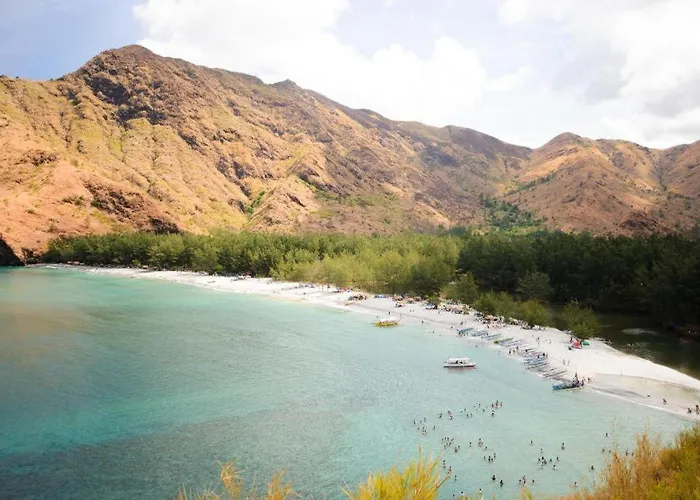 Sir Williams Lodge & Beach Resort