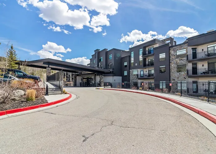 Black Rock Resort By All Seasons Resort Lodging
