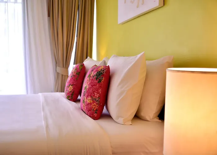 Palm Galleria Resort