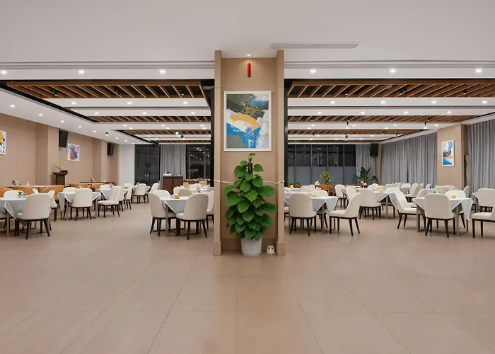 Shenzhen Ramada Plaza, North Railway Station