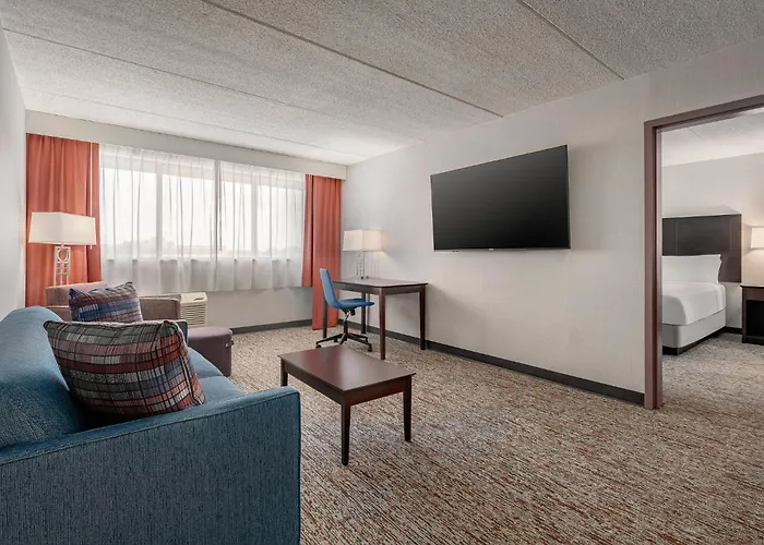 Garner Hotel Wadsworth By Ihg