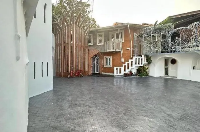 Hy-Resort