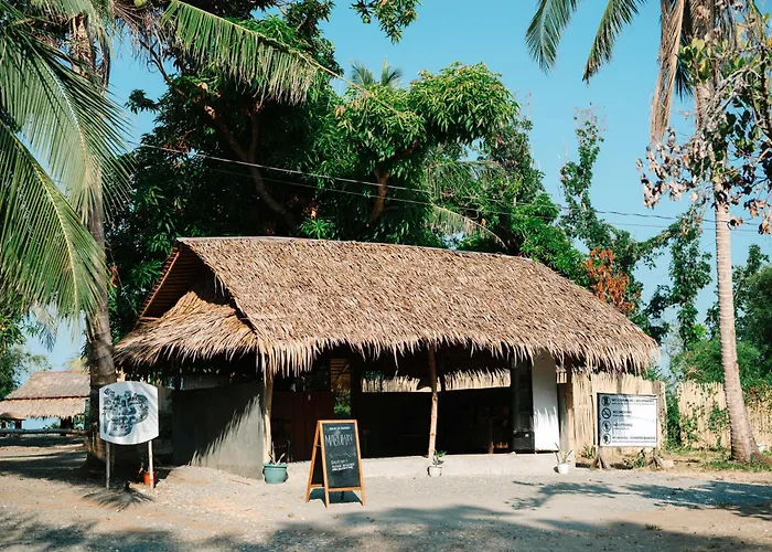 Balai Sa Bundok Bolinao