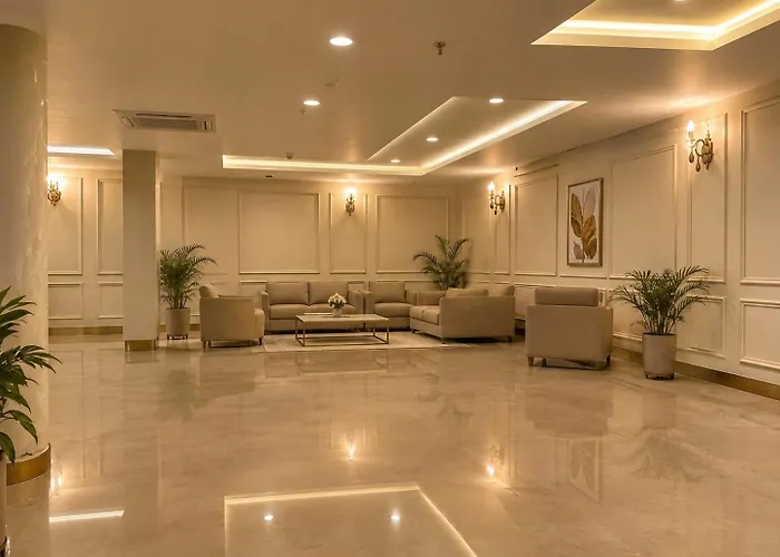 The Signature Stayz