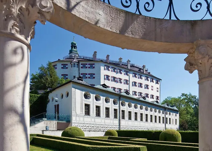 Hotel Goldener Adler, BW Signature Collection