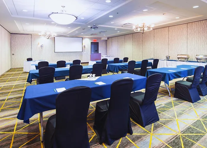 Holiday Inn Hotel & Suites Red Deer By Ihg