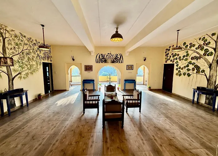 Raj Palace Resort