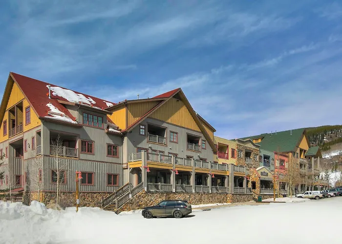 Expedition Station Condos By Vail Resorts