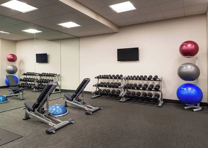 Courtyard By Marriott Charlotte Northlake