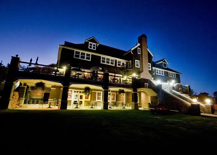 Mcmenamins Gearhart Hotel