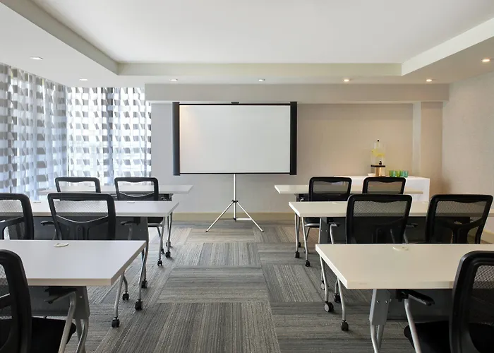Four Points By Sheraton Coral Gables