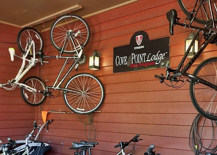 Cove Point Lodge
