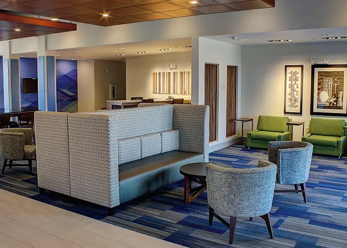 Holiday Inn Express Spencer By Ihg
