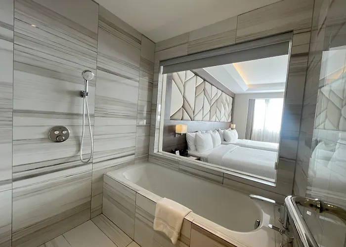 Luxent Hotel