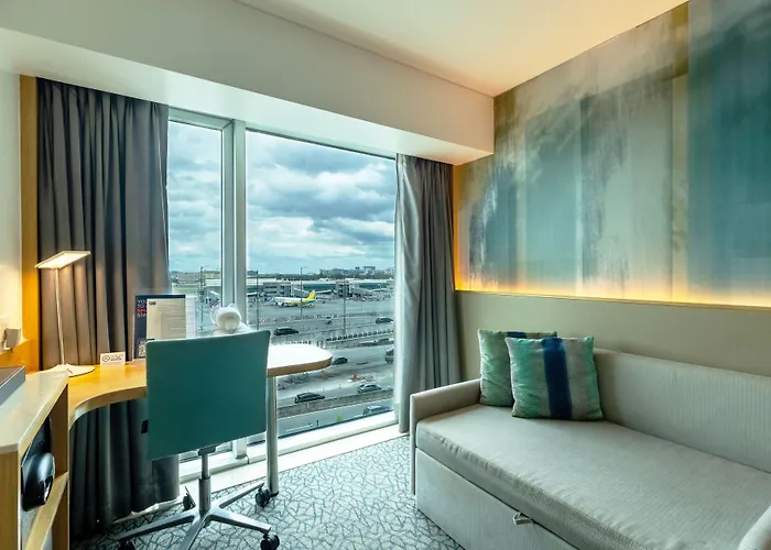 Holiday Inn Express Manila Newport City By Ihg