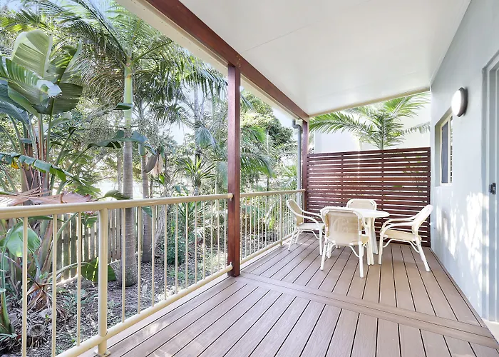 Lennox Beach Resort