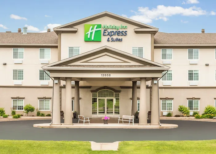 Holiday Inn Express Hotel & Suites Eau Claire North By Ihg
