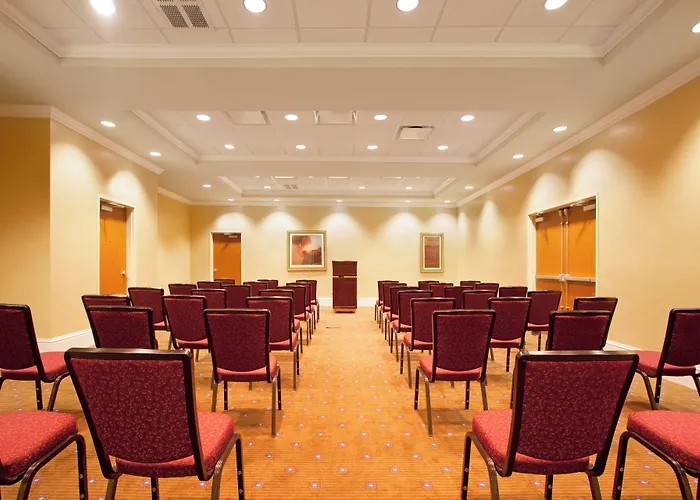 Holiday Inn Aurora North - Naperville By Ihg