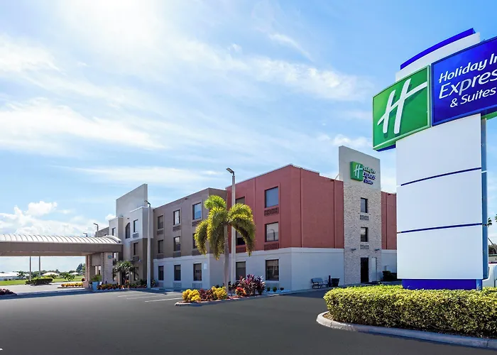 Holiday Inn Express Hotel & Suites Clewiston By Ihg
