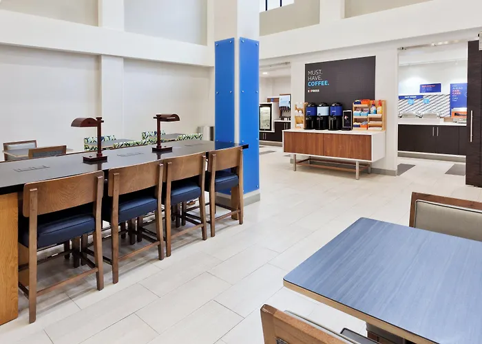 Holiday Inn Express Hotel & Suites Montgomery Boyd-Cooper Parkway By Ihg