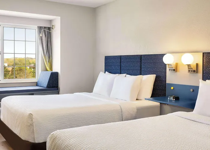 Microtel Inn & Suites By Wyndham New Ulm