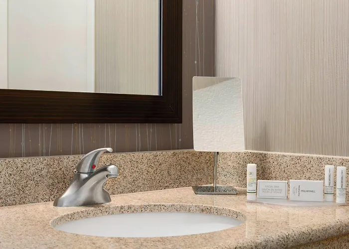 Courtyard By Marriott Springfield