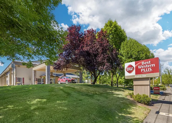 Best Western Plus Prairie Inn