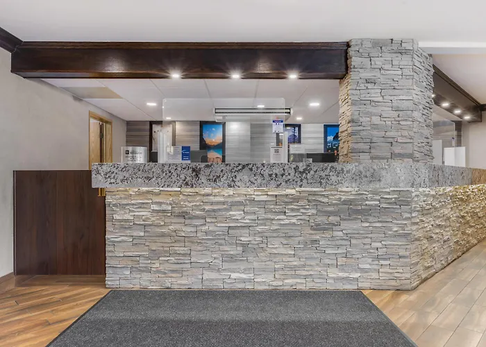 Best Western Plus Country Meadows Inn