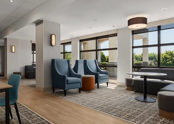 Hyatt Select Nashville Opryland