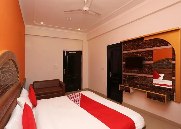 Super Hotel O Shree Radha Resort