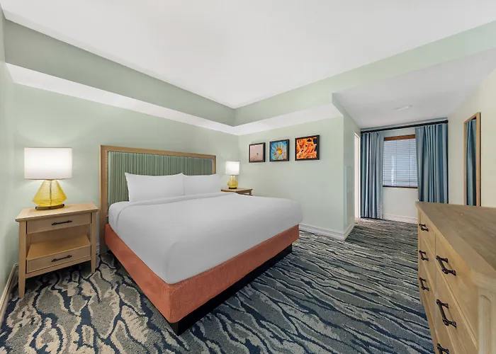 Bluegreen Vacations Hammocks At Marathon, Ascend Collection Resort