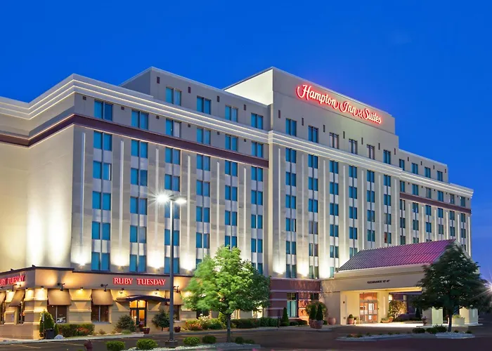 Hampton Inn & Suites Chicago North Shore