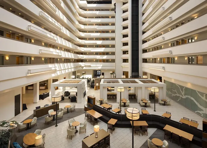 Embassy Suites Greenville Golf Resort & Conference Center