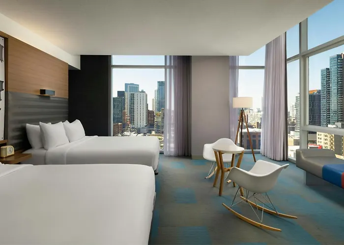 Aloft By Marriott Chicago Downtown River North