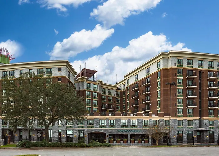 Homewood Suites Savannah Historic District/Riverfront