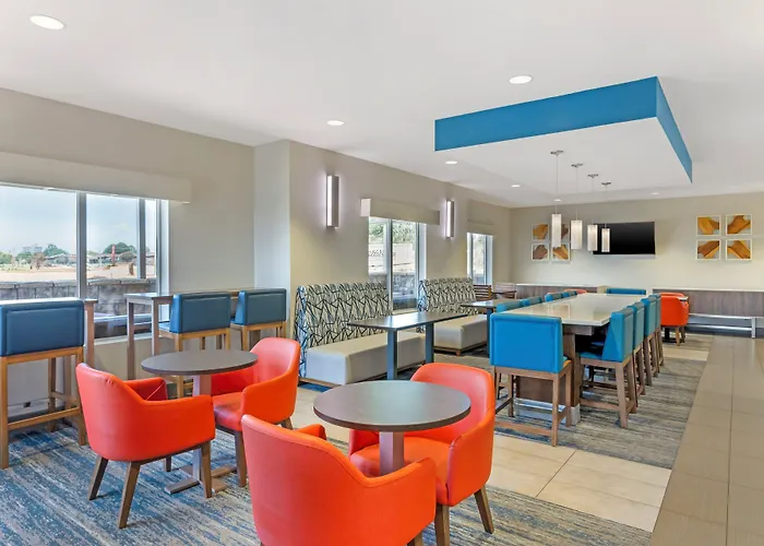 Holiday Inn Express & Suites Hot Springs By Ihg
