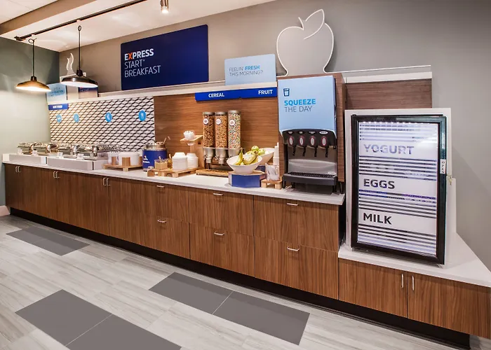 Holiday Inn Express Hotel & Suites York By Ihg