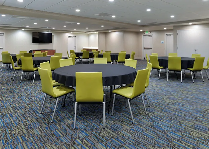 Holiday Inn Express Lodi By Ihg