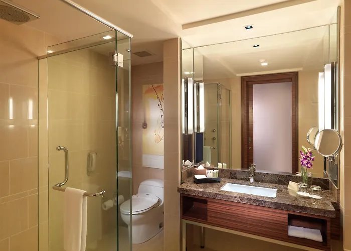 One World Hotel