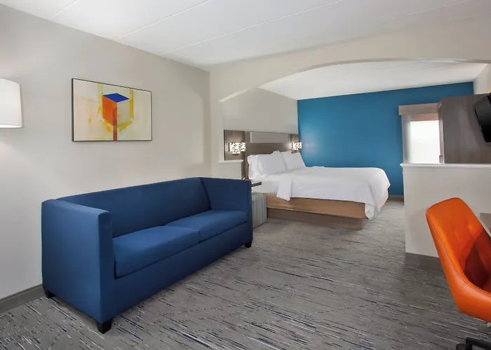 Holiday Inn Express Hotel & Suites Dover By Ihg