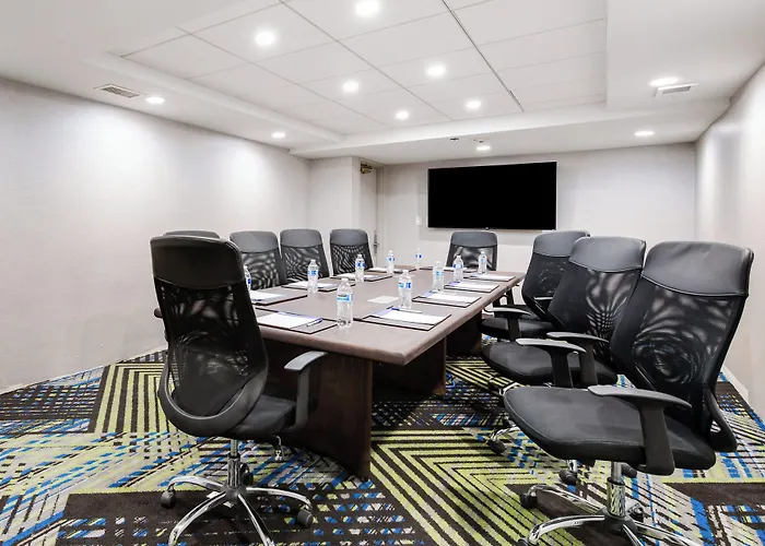 Holiday Inn Express Naperville By Ihg
