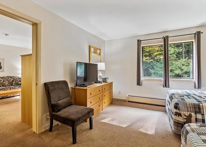 Cedarbrook Junior Suite 21820