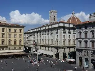 Rocco Forte Hotel Savoy Florencia