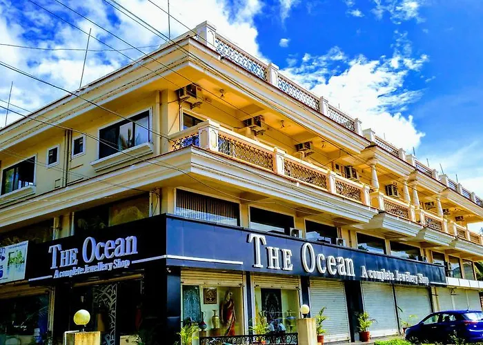 Ocean Crest Hotel